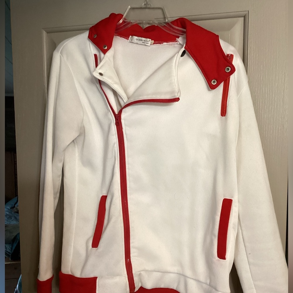 Ge Shan Pin Yue men’s jacket.